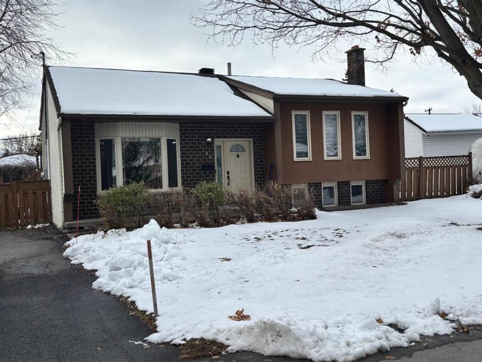 106 44e Avenue, Saint-Eustache, קוויבק J7P 3E7, קנדה