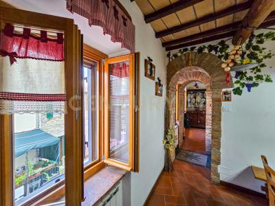 Via Monte Rosa, Semproniano, Toscana 58055, Italia