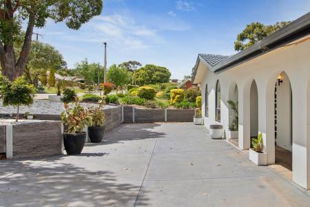 4 Amberly Drive, Happy Valley, SA 5159, Austrália