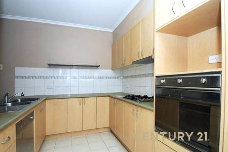 13 Larkspur Circuit, Glen Waverley, VIC 3150, Australie