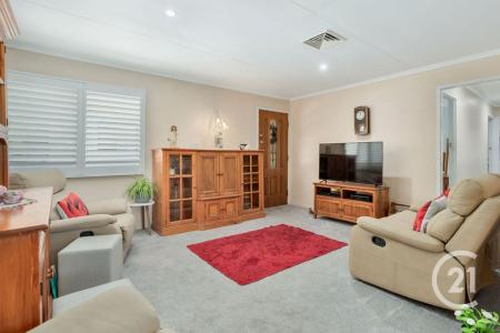 18 Winifred Street, North Booval, QLD 4304, 澳洲