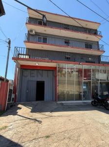 Avenida Defensores del Chaco casi De la Victoria 000, Villa Elisa, Central 00001, Paraguay