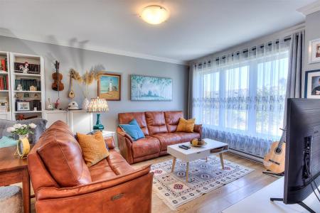 41 Rue Joseph-Bresse, Chambly, קוויבק J3L 0V5, קנדה