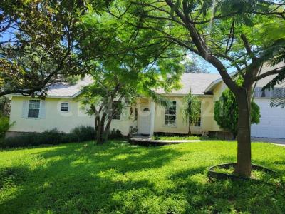 Callejon de los Pinos 899,, Zapopan, Jalisco 45221, México