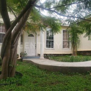 Callejon de los Pinos 899,, Zapopan, Jalisco 45221, México