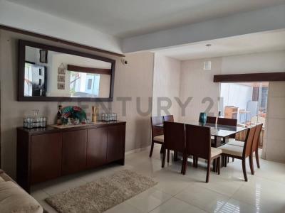 Urbanización Remanso I C/1 Oeste 5, Norte, Santa Cruz 00001, Bolivia