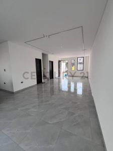 AV 3  PASOS EL FRENTE EN 7mo y 8 vo , Este, Santa Cruz 00000, Bolivia