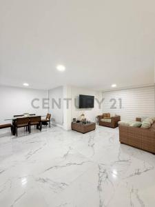 principal PUERTO AVENTURA PB, Lechería, Anzoategui 6016, Venezuela