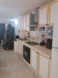 Terraza Sur Townhouse 3 nivele en venta Nueva Casarapa, Guarenas, Miranda 1220, Venezuela