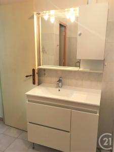 Arles, Provence-Alpes-Côte D'Azur 13200, France