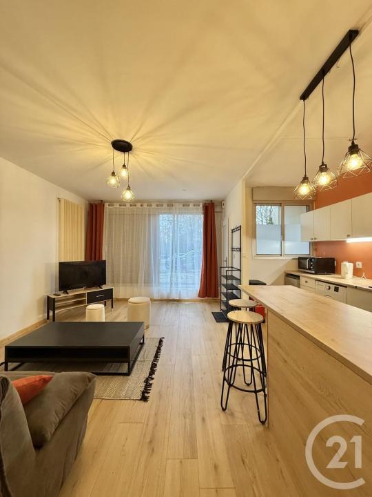 Moulins, Auvergne 03000, France