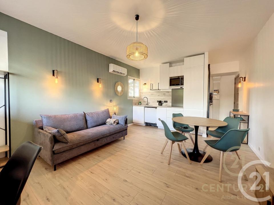 Antibes, Provence-Alpes-Côte D'Azur 06600, Francia