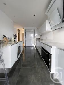 Nanterre, Ilha De França 92000, França