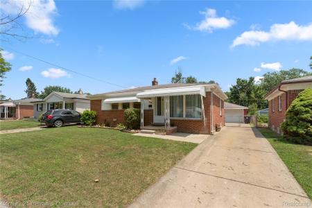 1681 Stieber Street, Westland, Michigan 48186, États-Unis
