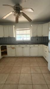 218 Graham, Kenedy, Texas 78119, États-Unis