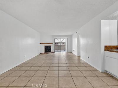 1419 W 179th 9, Gardena, Califórnia 90248, Estados Unidos