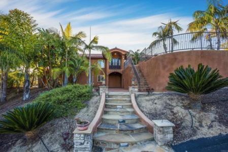 2440 Los Alisos, Fallbrook, California 92028, Stati Uniti