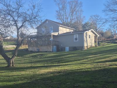 116 Red Star Road, Hilltop, West Virginia 25855, Estados Unidos