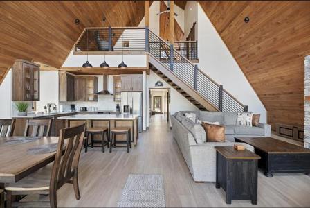 21297 Embers Way, Lead, サウスダコタ 57754, アメリカ合衆国