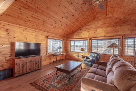 777 Kaypat, Hope, Michigan 48628, HOA KỲ