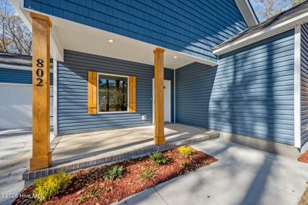 802 Little Cardinal Court, Jacksonville, Carolina Do Norte 28540, Estados Unidos