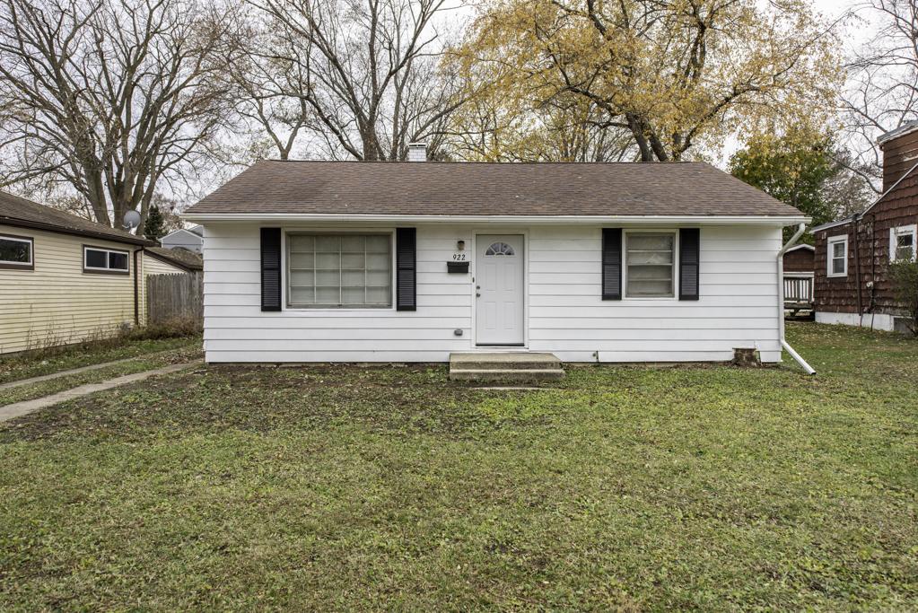 922 Landon Avenue, Winthrop Harbor, Illinois 60096