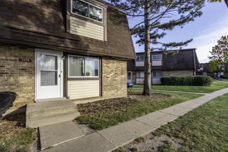 2634 Woodview Court, Waukegan, Illinois 60087