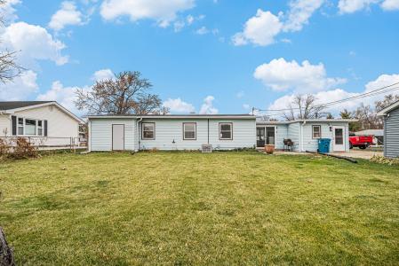 217 Crestview Lane, Crown Point, インディアナ 46307, アメリカ合衆国