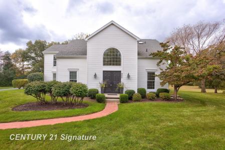 900 Stoneham, Saginaw, Michigan 48638, Estados Unidos