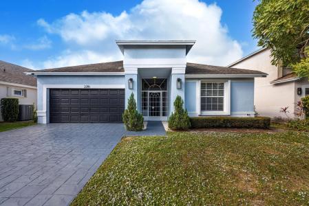 2210 Soundings Court, Greenacres, Florida 33413, USA
