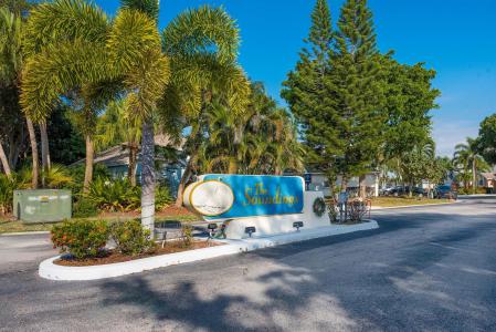 2210 Soundings Court, Greenacres, Floride 33413, États-Unis