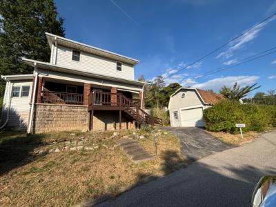 106 S Highland St, Moundsville, WV 26041, USA