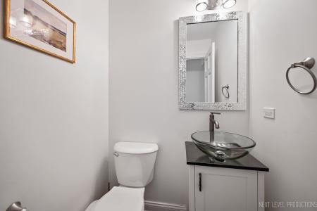 458 Greenview Lane, Oswego, Illinois 60543