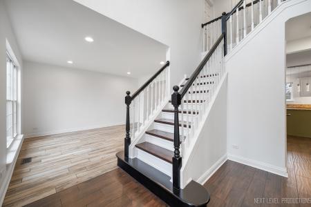 458 Greenview Lane, Oswego, Illinois 60543