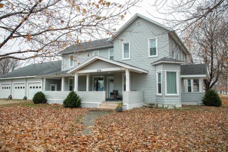 104 E Weare Street, Clarksville, 愛荷華州 50619, 美國