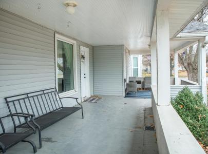 104 E Weare Street, Clarksville, 愛荷華州 50619, 美國