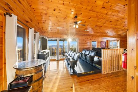 2022 Oakmont Dr, Sevierville, טנסי 37876-3406, ארצות הברית של אמריקה 