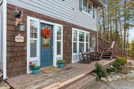 15686 W RIVERVIEW DR, Post Falls, Идаго 83854, Соединенные Штаты