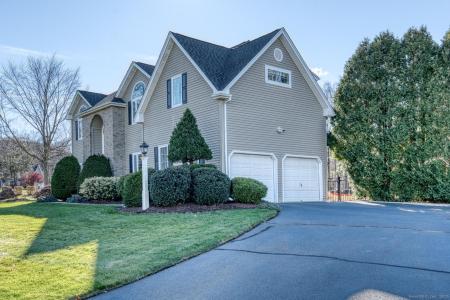 55 Steeplechase Drive, Southington, Connecticut 06489