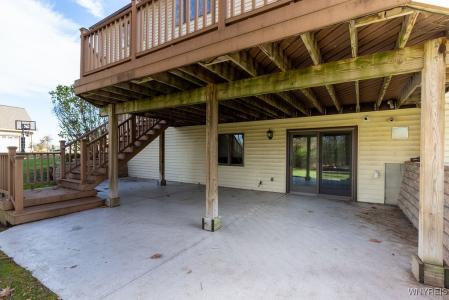 18 Islewoods, Grand Island, New York 14072