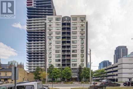 155 KENT STREET, London East (east F), أونتاريو N6A 5N7, كندا 