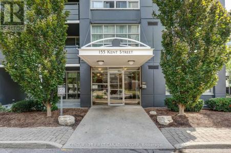 155 KENT STREET, London East (east F), أونتاريو N6A 5N7, كندا 
