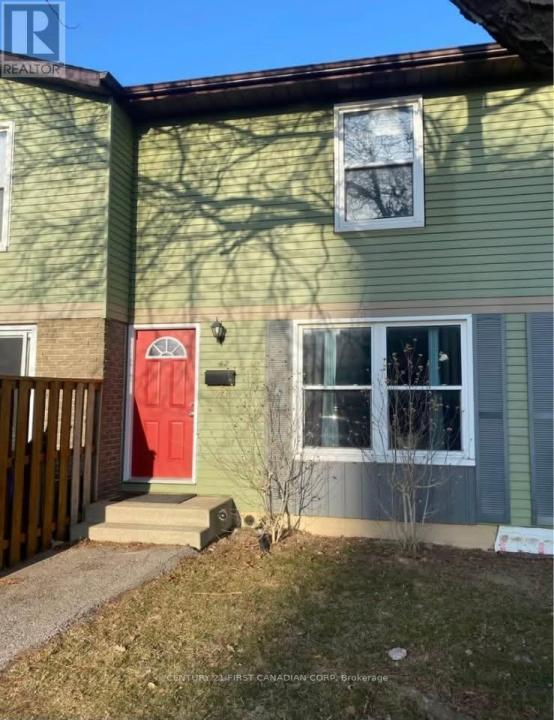 70 FIDDLERS GREEN ROAD, London North (north P), Ontario N6H 4R4, Canadá