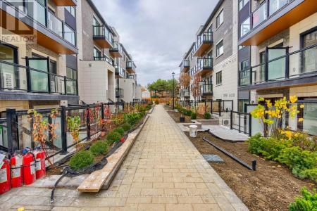 3453 VICTORIA PARK AVENUE, Toronto (l'amoreaux), Ontario M1W 2N6, Kanada