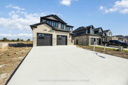 7 DOERR COURT, North Middlesex, Ontario N0M 1A0, Canada