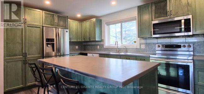 15 EAST HUNGERFORD ROAD, Tweed (hungerford (twp)), Ontario K0K 3J0, Canada