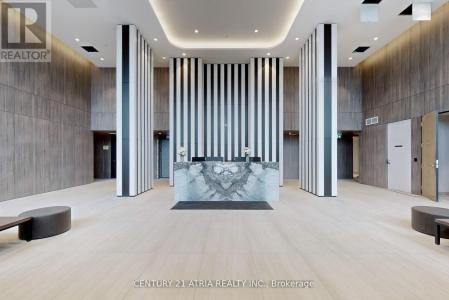 220 MISSINNIHE WAY, Mississauga (port Credit), Ontario L5H 0A9, CANADÁ