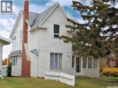 411 1ST STREET W, Wilkie, Saskatchewan S0K 4W0, Canada