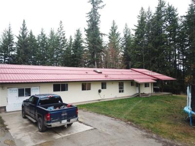 2550 CODY ROAD, Magna Bay, British Columbia V0E 1M7, Canada