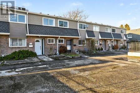 2050 UPPER MIDDLE ROAD, Burlington (brant Hills), 安大略省 L7P 3R9, 加拿大